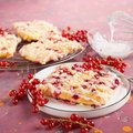 Streusel Dream with currant - 1